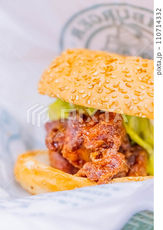 ラッキーピエロのハンバーガー 110714332