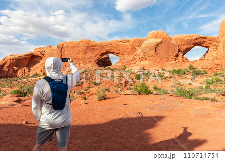 South and North Window Arch in Arches NP in Utah South and North Window Arch in Arches NP in Utah 110714754