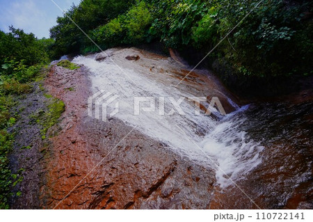 斜里岳の羽衣ノ滝 斜里岳の羽衣ノ滝 110722141