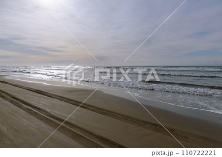 北陸地方・千里浜なぎさドライブウェイと海岸 110722221