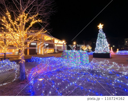 女川駅前のイルミネーション 110724162