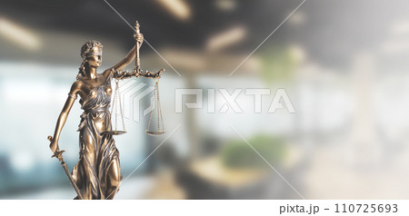 Themis statue, symbol of law and justice 110725693