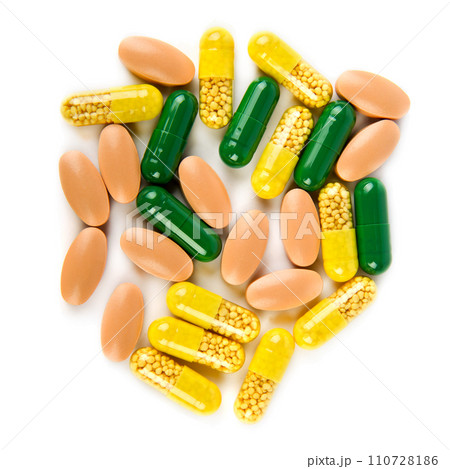 Medicines in capsules and tablets isolated on white. 110728186