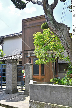 川口散歩・旧鋳物問屋鍋平別邸 国登録有形文化財 川口市金山町 川口散歩・旧鋳物問屋鍋平別邸 国登録有形文化財 川口市金山町 110734310
