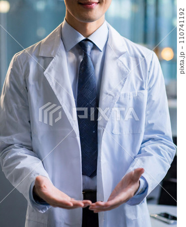 最先端のメディカル開発センター 110741192