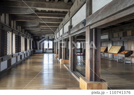 国宝姫路城　大天守内部　廊下　兵庫県姫路市 110741376