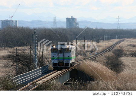 日高本線残存区間を走るキハ40普通列車　日高線　JR日高本線　キハ40最後の活躍 110743753