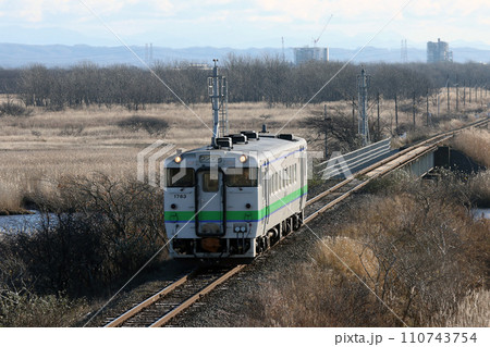 日高本線残存区間を走るキハ40普通列車　日高線　JR日高本線　キハ40最後の活躍 110743754