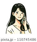スマホで話す20代の日本人女性のイラスト 110745486