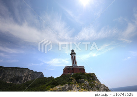 coastline of Capri island, Italy coastline of Capri island, Italy 110745529