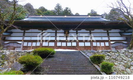 福井県永平寺法堂3(曇り冬) 福井県永平寺法堂3(曇り冬) 110749218