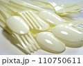 脱プラスチック 110750611