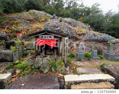 山之観音・水子地蔵【 香川県小豆郡土庄町大部】小豆島6 110750994
