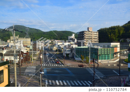 JR九州、佐世保線早岐駅から高橋駅までの車窓風景 JR九州、佐世保線早岐駅から高橋駅までの車窓風景 110752784