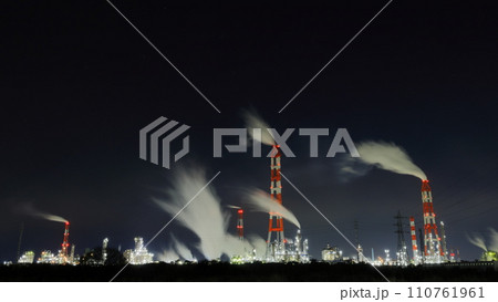 工場夜景・鹿島臨海工業地帯 110761961