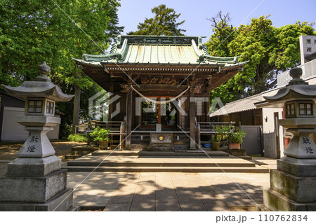 新横浜の篠原八幡神社 110762834