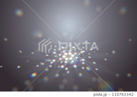 キラキラした床面の背景素材 サンキャッチャーのような光の広がり キラキラした床面の背景素材 サンキャッチャーのような光の広がり 110763342