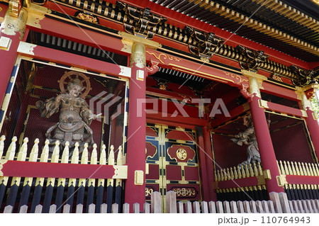 有章院霊廟二天門 110764943