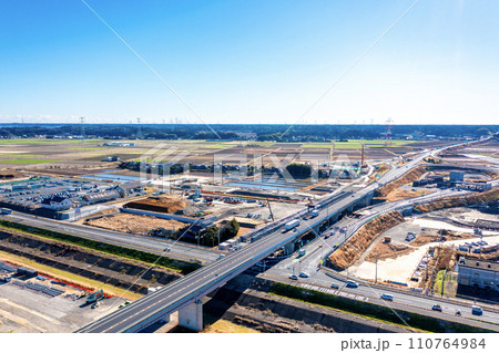 圏央道の4車線化工事と神崎IC、道の駅発酵の里こうざき 110764984