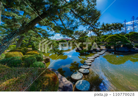 香川県丸亀市　中津万象園 110770028