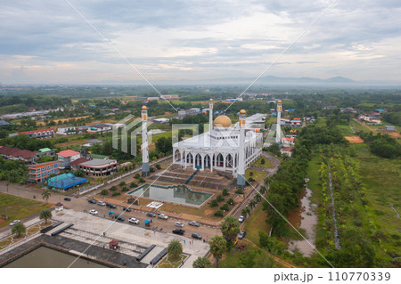 Aerial view of Songkhla Central Mosque in Hat Yai city town, Thailand. Tourist attraction landmark. 110770339