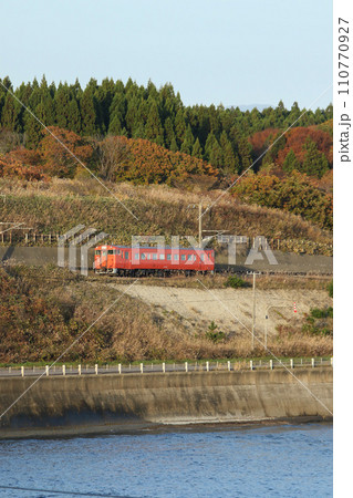道南いさりび鉄道 キハ40 普通列車 国鉄首都圏色 タラコ色 道南いさりび鉄道 キハ40 普通列車 国鉄首都圏色 タラコ色 110770927