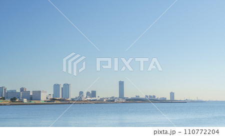 【千葉県】海浜幕張・幕張新都心風景｜茜浜緑地からみた風景 110772204
