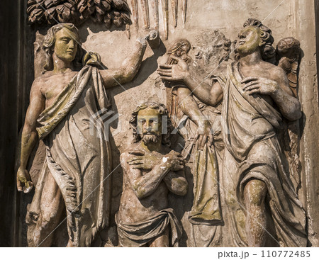 interiors and details of Saint Remi basilica, Reims, France interiors and details of Saint Remi basilica, Reims, France 110772485