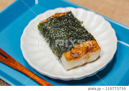 餅の磯辺焼き 110773730