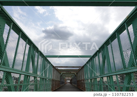三鷹跨線人道橋 110782253