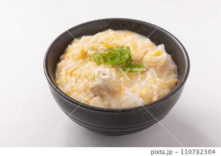 鶏団子の雑炊 110782304