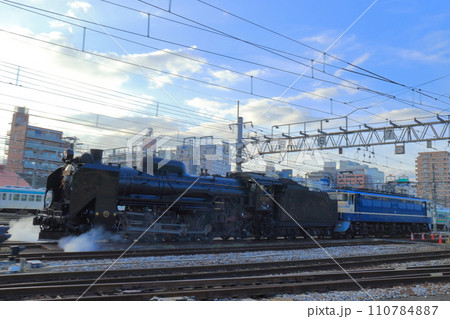 高崎車両区撮影会　D51498とEF65501が重連で機関区へ 110784887