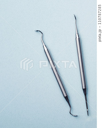 Metal dental tools 110787285