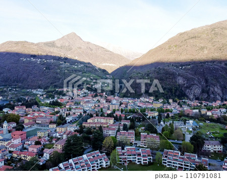 A marvelous panoramic view of the city and the Mountains around it A marvelous panoramic view of the city and the Mountains around it 110791081
