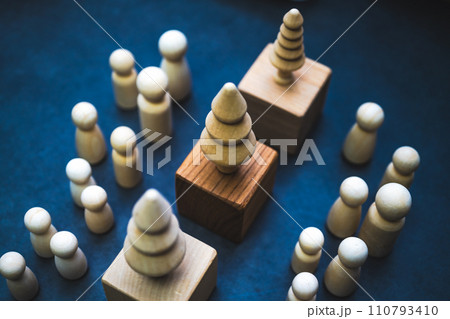 小人のテーマ 110793410