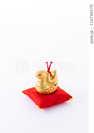 金色の蛇 巳 土鈴 金色の蛇 巳 土鈴 110796579