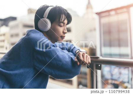 メンズポートレート 110799438