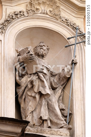 Statue of Saint Felix of Valois on facade of Santissima Trinita degli Spagnoli Church in Rome, Italy Statue of Saint Felix of Valois on facade of Santissima Trinita degli Spagnoli Church in Rome, Italy 110800355