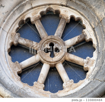 Rose window on the St Michaels church, in the old town of Korcula, Dalmatia, Croatia Rose window on the St Michaels church, in the old town of Korcula, Dalmatia, Croatia 110800484