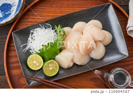 ホタテの刺身 110804587