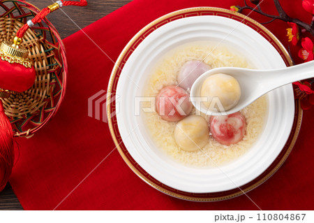 ランタンフェスティバル 燈籠祭り 祭りちょうちん 110804867