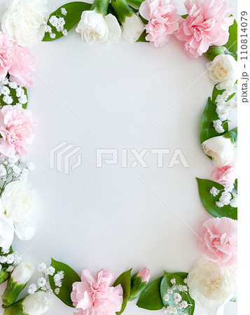Pink floral. assorted pink flowers border on white 110814079