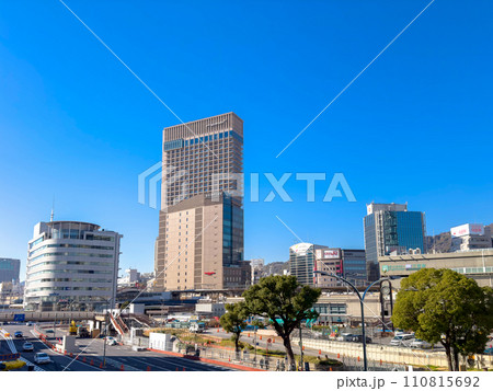 【神戸市】三宮駅前 都市風景 【神戸市】三宮駅前 都市風景 110815692