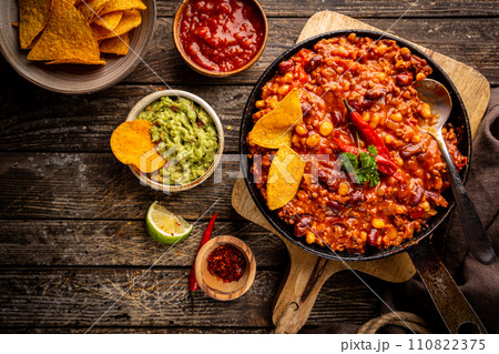 Mexican chili con carne Mexican chili con carne 110822375