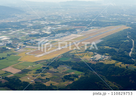 熊本空港　空撮 110829753
