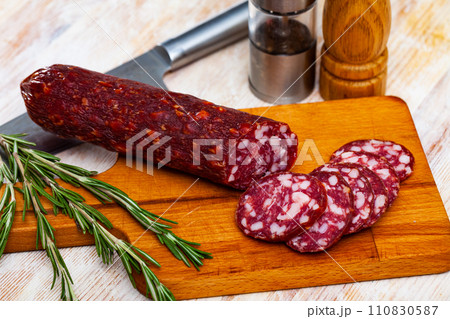 Uncooked smoked semi-dry sausage Braunschweig 110830587