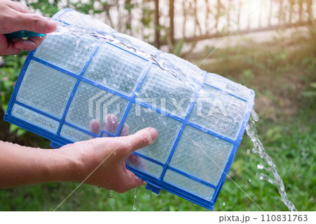 cleaning air conditioner dirty filter cleaning air conditioner dirty filter 110831763