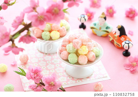 おひな祭り　ひなあられ 110832758