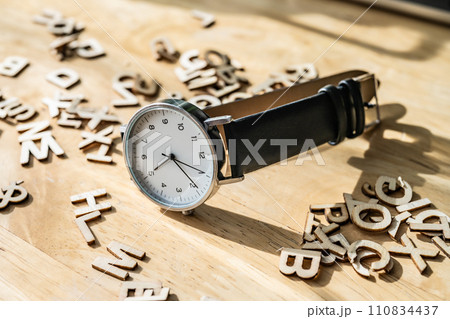 コンセプチュアルなイメージフォト 110834437