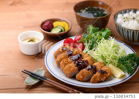 とんかつ とんかつ 110834751